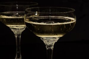 ワインのプレゼントに最適な夏の白スパークリングは？